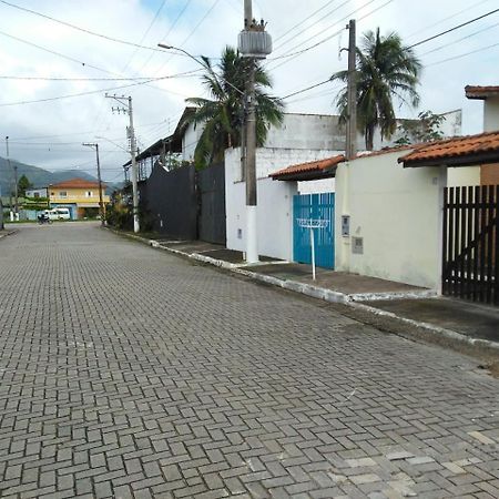 Casa Com Amplo Quintal No Canto Do Mar Sao Sebastiao  Luaran gambar